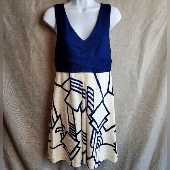 HD IN PARIS Sleeveless Ardmore Dress - Picture 1 of 10